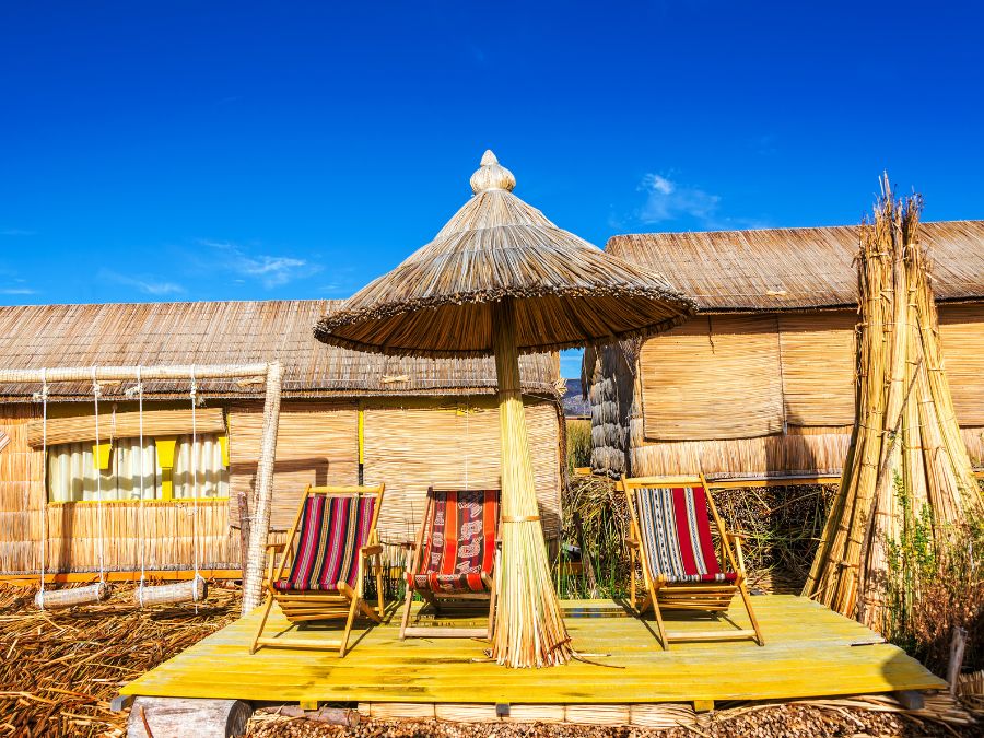 uros island in puno