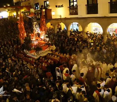 recorrido del señor de los temblores en semana santa en cusco