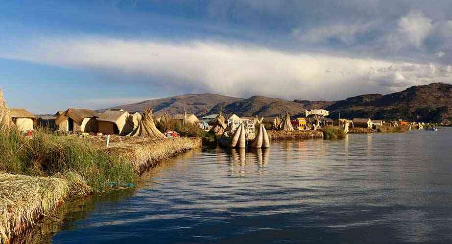 PUNO / TITICACA / UROS & TAQUILE ISLANDS