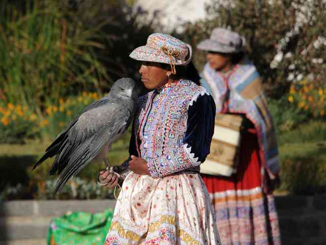 DÍA 5: AREQUIPA – CHIVAY (BAÑOS TERMALES DE LA CALERA Y CHIVAY)