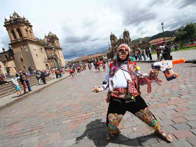 CITY TOUR CUSCO + 4 NEARBY RUINS