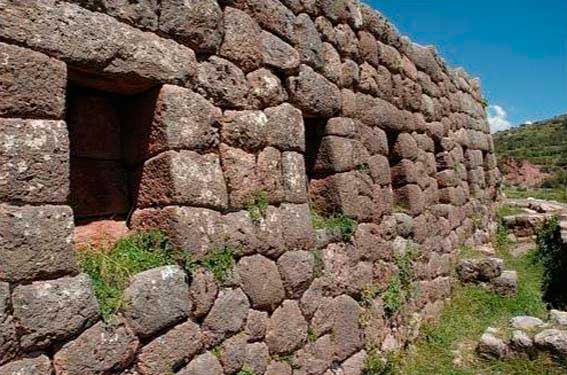 City tour Cusco - Pukapukara