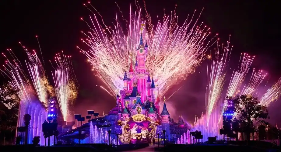 Espectáculo de Luces en Disneyland Europa