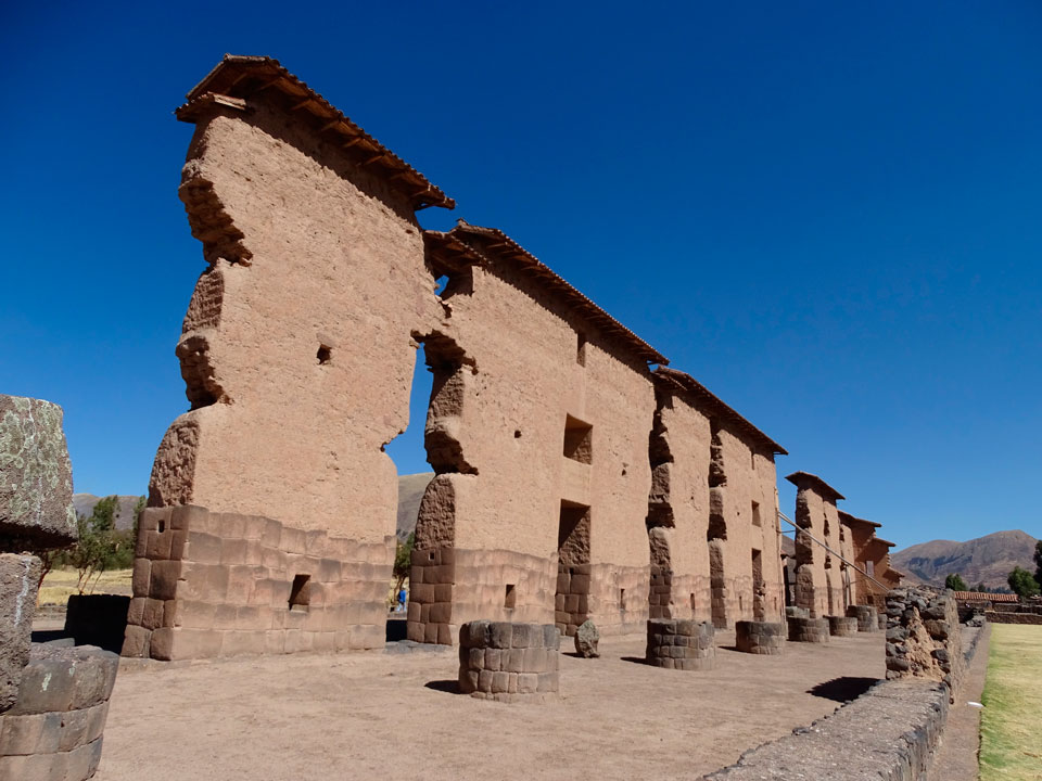 Sitio Arqueologico de Raqchi