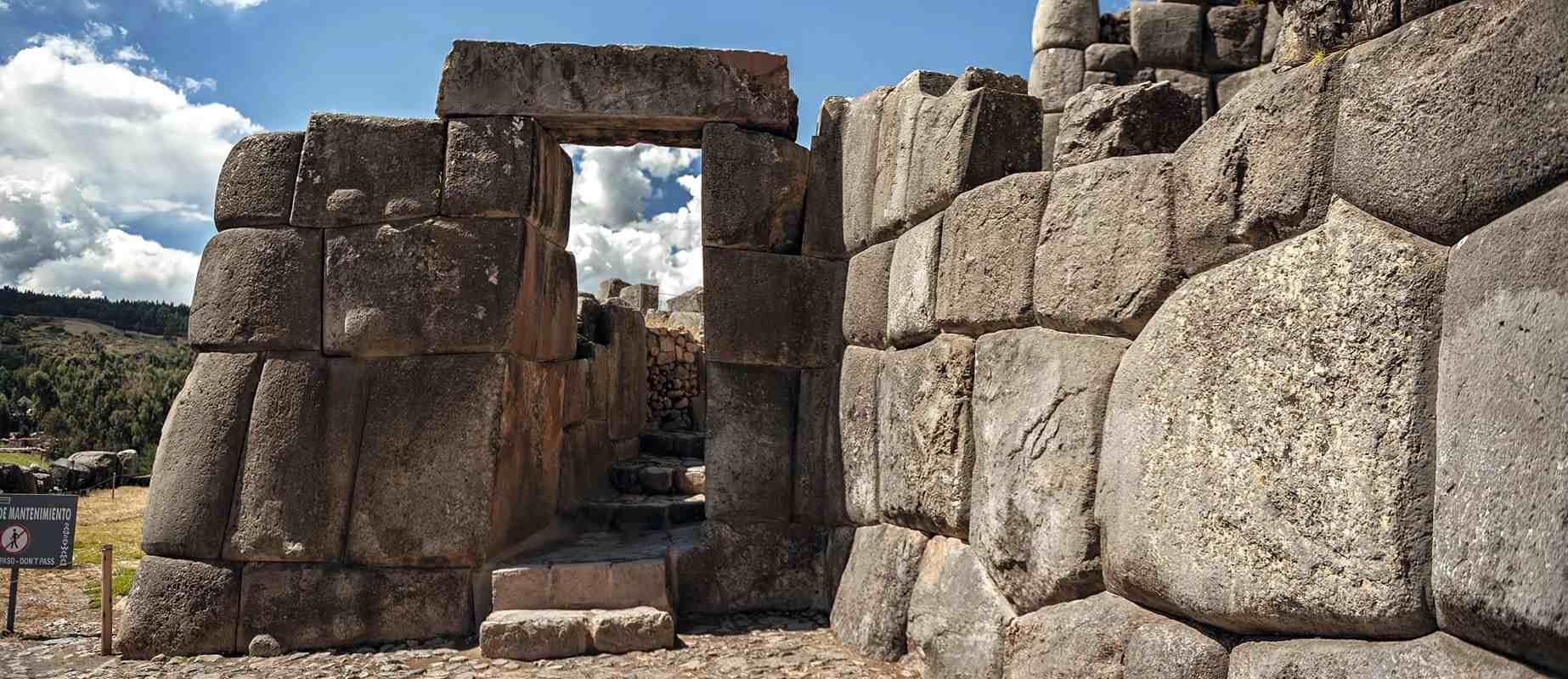 ruins of sacsayhuaman