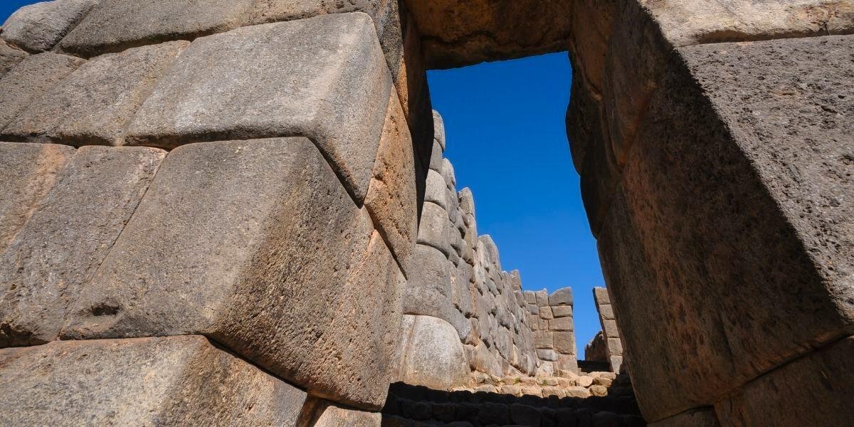 inca walls of the fortress of sacsayhuaman