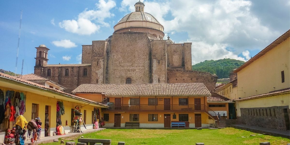 vista del qoricancha desde el convento de santo domingo