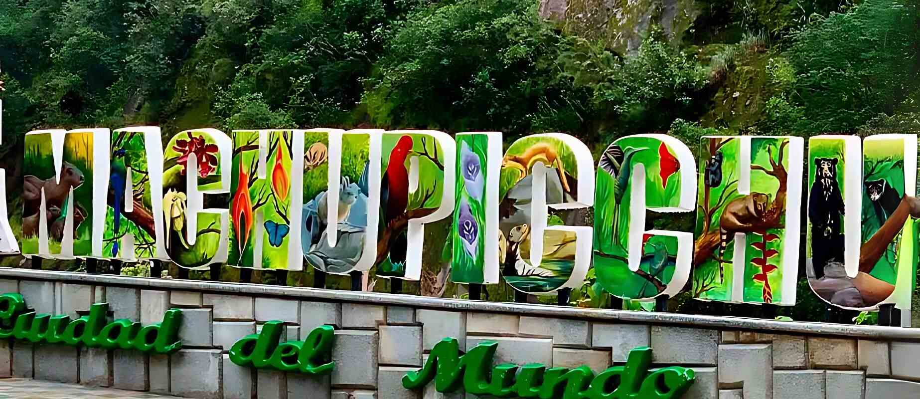 aguas calientes ingreso a la ciudadela inca de machupicchu